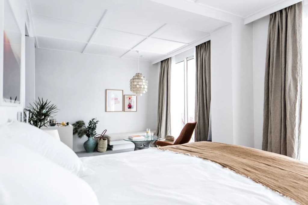 Les Roches Rouges, a Beaumier hotel - Photo 2