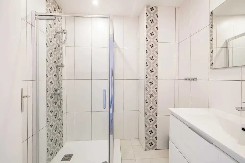 Very Nice Renovated Apartment - Cannes La Bocca - 3br/6p - Miniature 7
