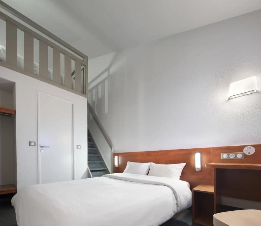 B&B HOTEL CHARTRES Le Forum (1) - Photo 4