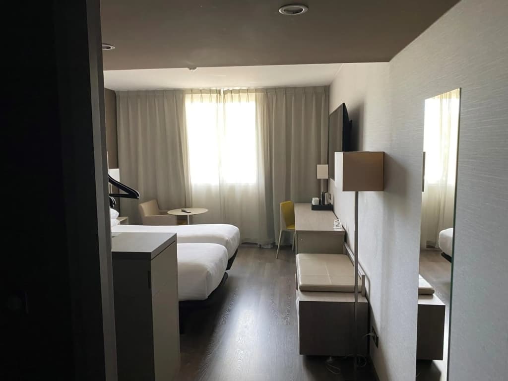 AC Hotel by Marriott Marseille Prado Velodrome - Photo 5