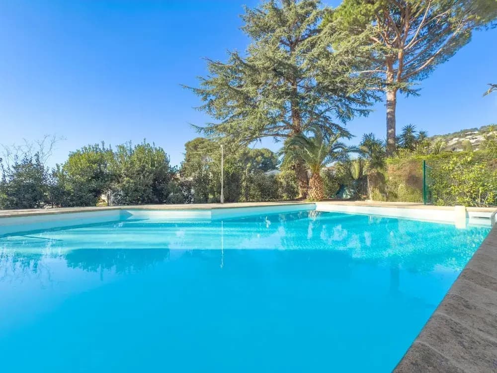Le Cozy in Cannes With 2 Bedrooms - Miniature 6