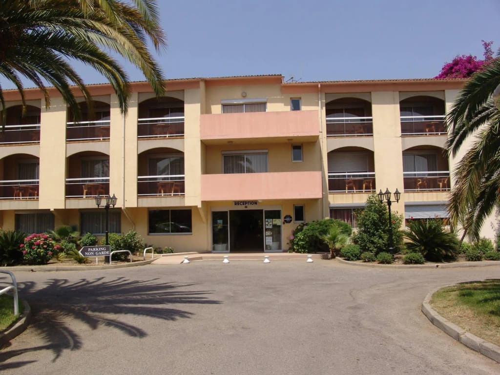 Hotel Poretta - Photo 1