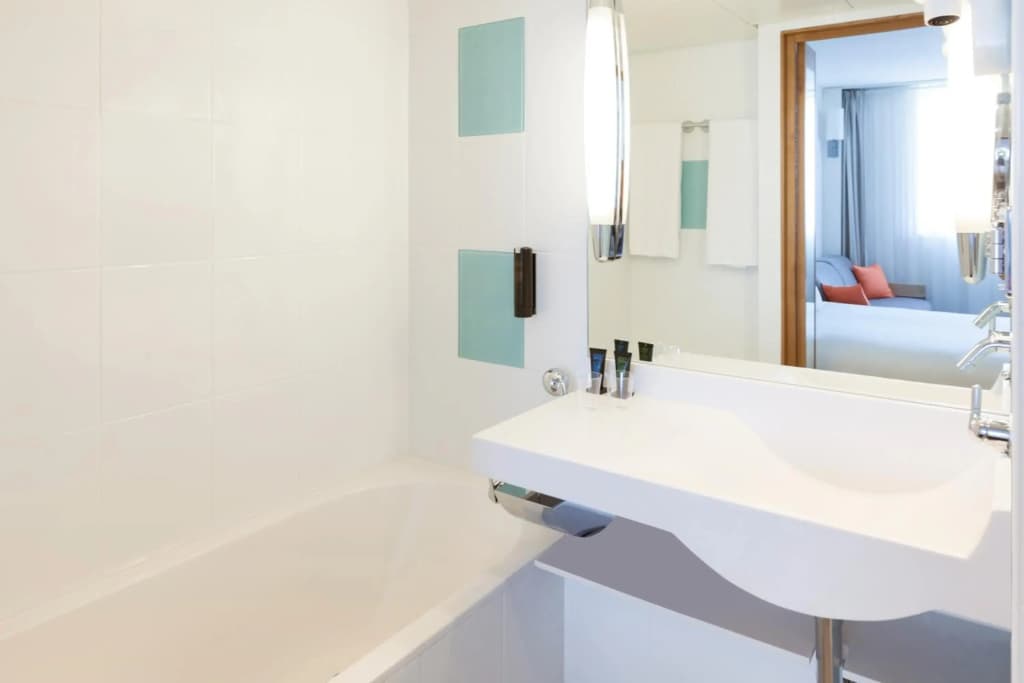 Novotel Chartres - Miniature 8