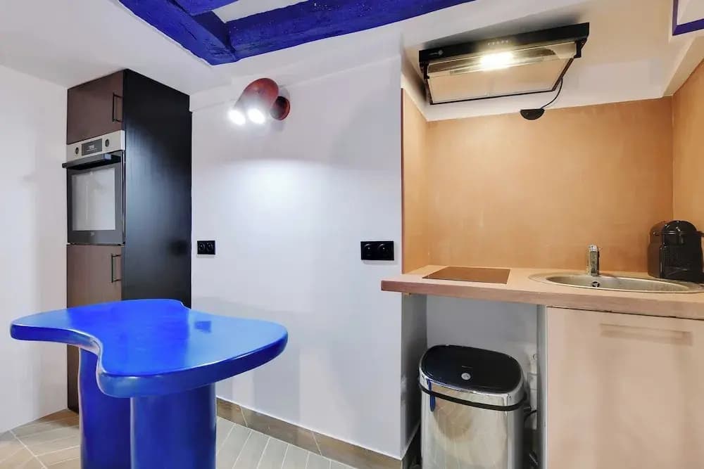 Studio for 2 People in Rivoli - Miniature 8