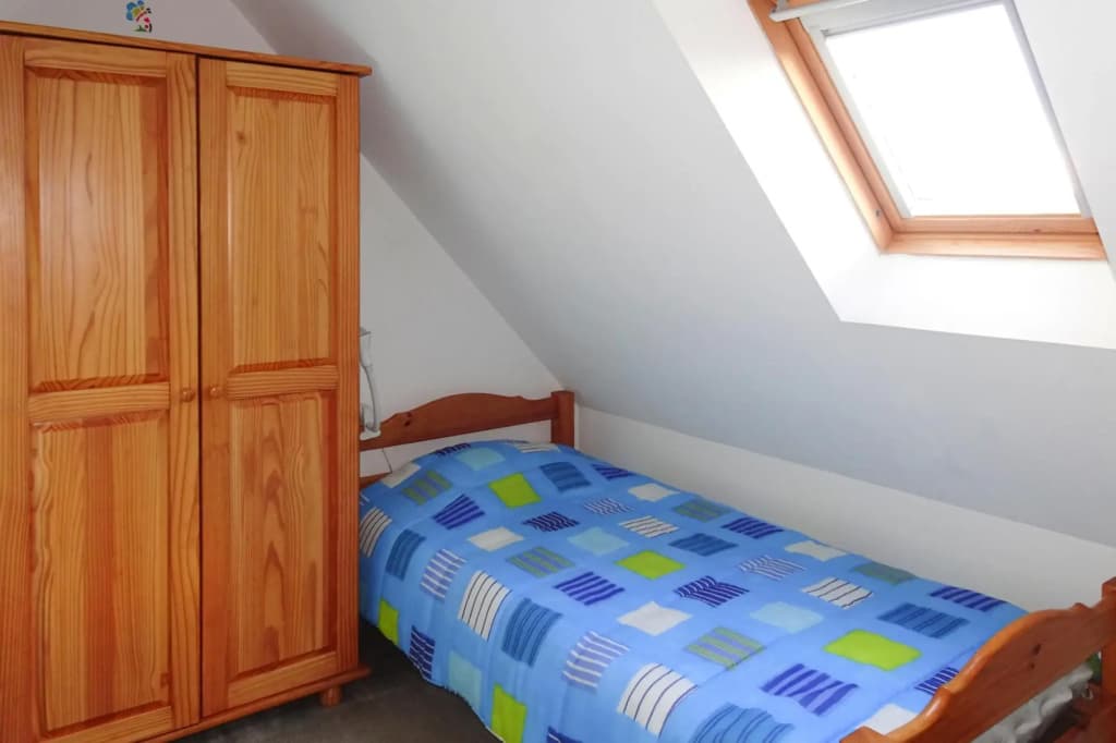 Terraced House in Lanmodez Near Sandy Beaches - Miniature 4
