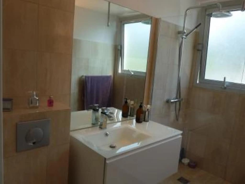 Two Bed Apartment in a Gated Residence With Gardens in Cannes With sea Views - 865 - Miniature 6