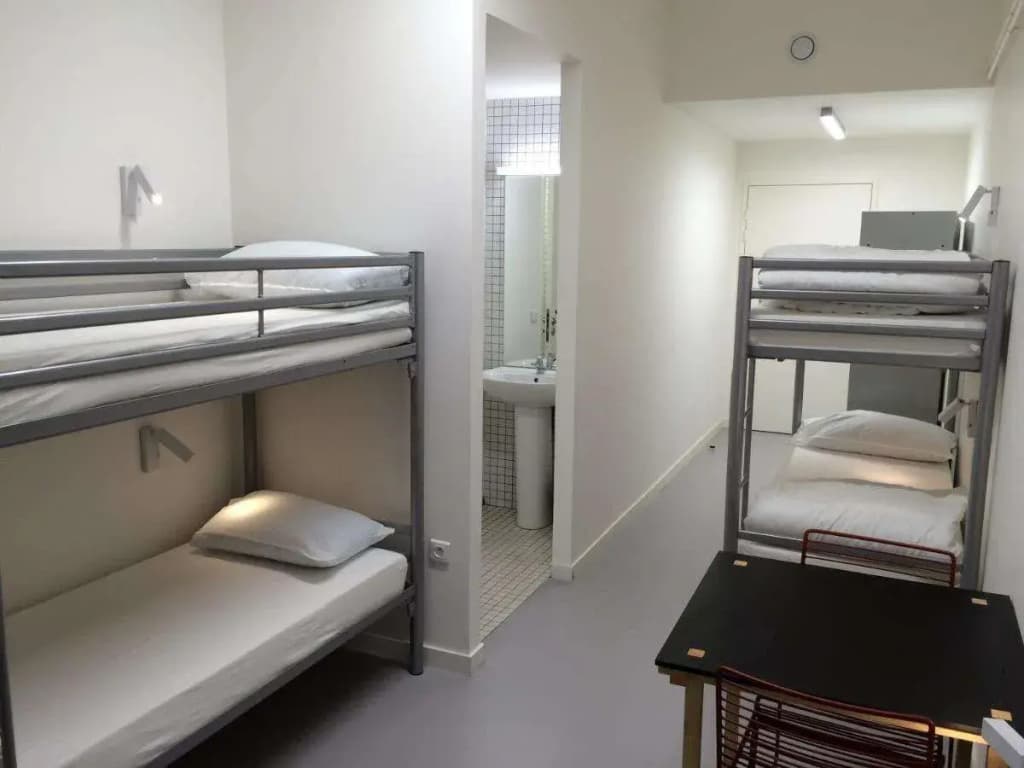 Auberge de Jeunesse HI Lille - Photo 2