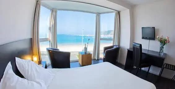 Hotel De la Plage d'Erquy - Miniature 7