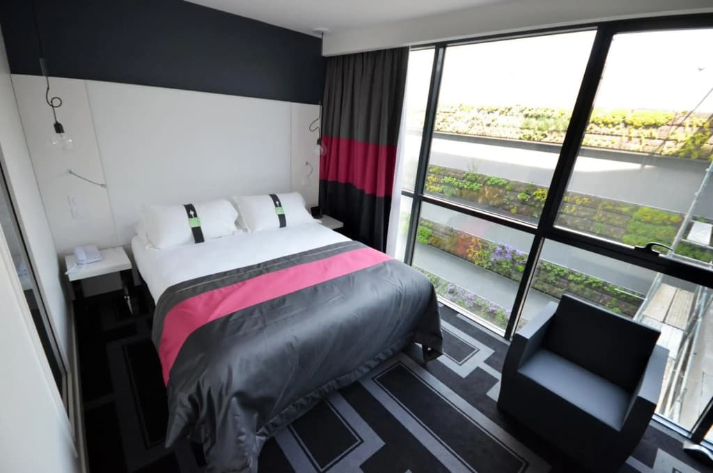 Holiday Inn Dijon by IHG - Photo 2