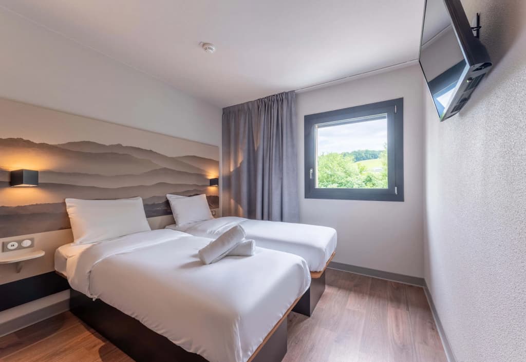B&B HOTEL Aix-Les-Bains - Miniature 7