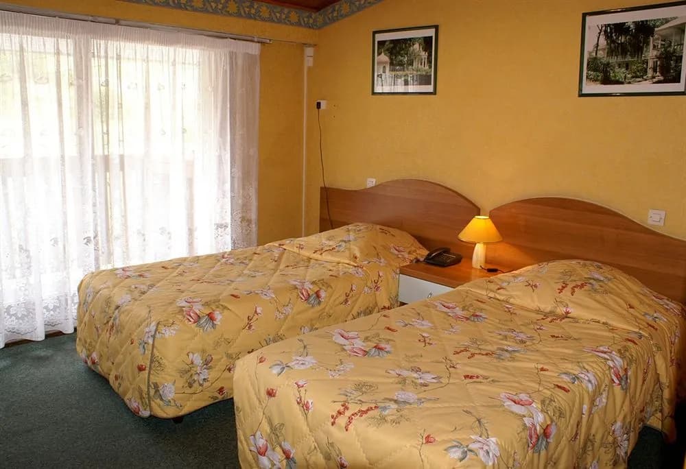 Hôtel Cristol - Photo 5