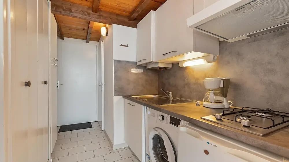Seaside Studio in Agde - Photo 2