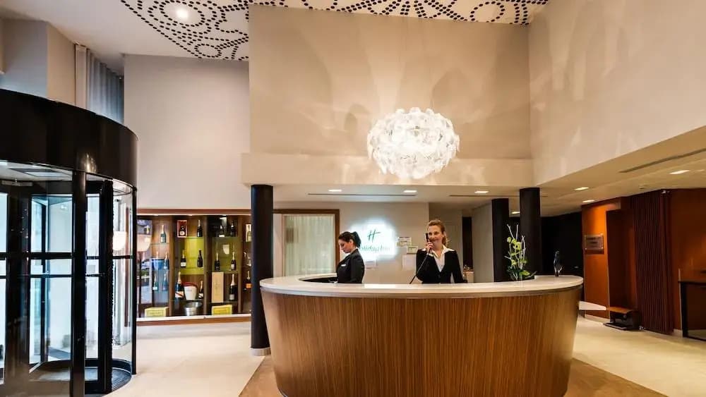 Holiday Inn Reims - City Centre - Photo 2