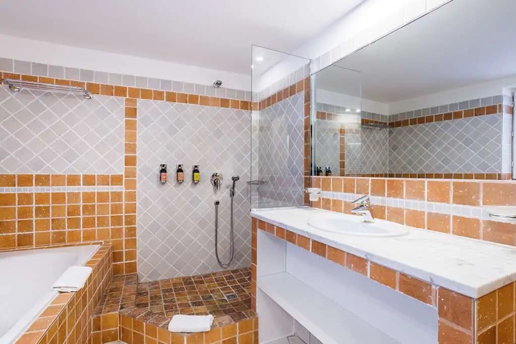 Grand Hotel dOrange Sure Hotel Collection by Best Western - Photo 4