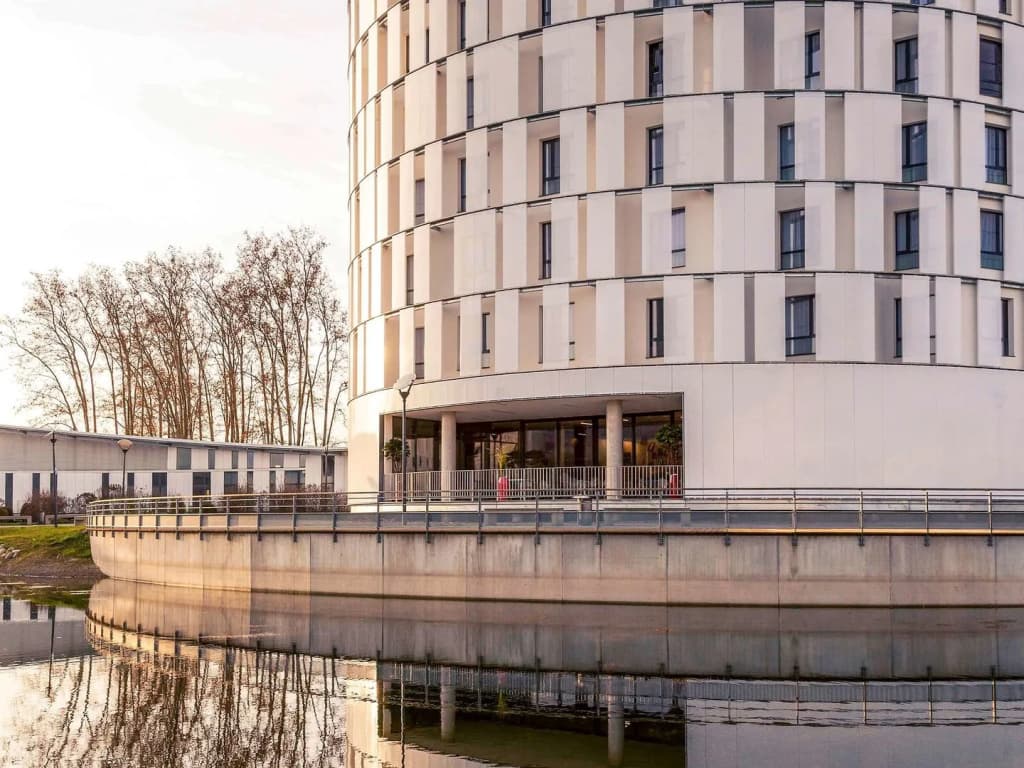 Hôtel Mercure Toulouse Sud - Photo 1