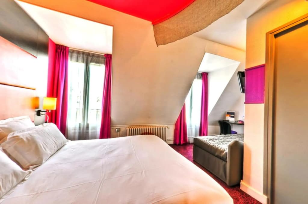 Accueil Hotel Paris Pigalle Montmartre - Photo 4