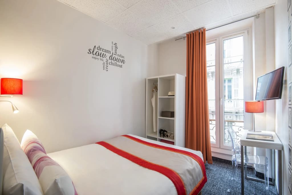 Amaryllis Hotel - Photo 3