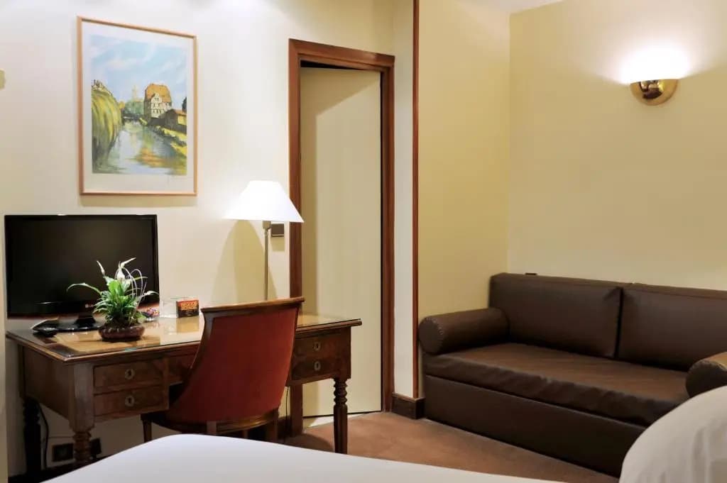 Hotel Waldorf Montparnasse - Photo 4