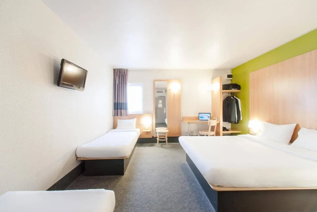 B&B HOTEL Narbonne (1) - Miniature 6