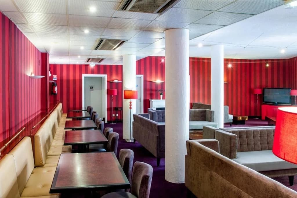Hotel Saint Sauveur - Photo 2