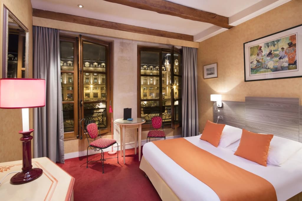 Hotel Les Rives De Notre Dame - Photo 4