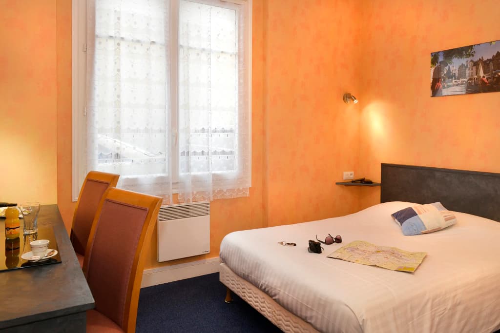 Hotel des Chateaux de la Loire - Photo 4