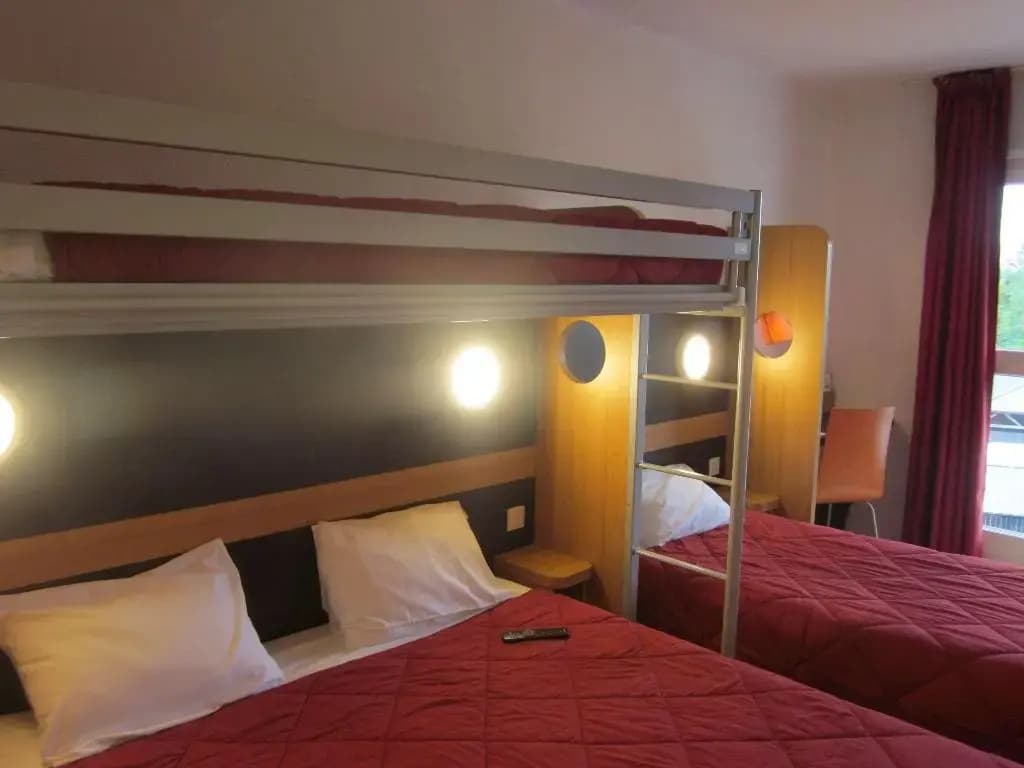 B&B HOTEL Bayeux - Miniature 7