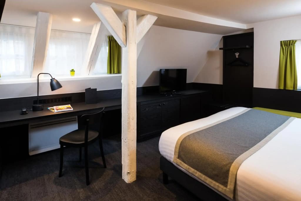 Hotel Du Dragon - Miniature 6