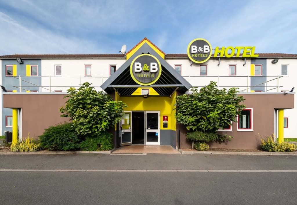 B&B HOTEL Lille Lezennes Grand Stade - Photo 1