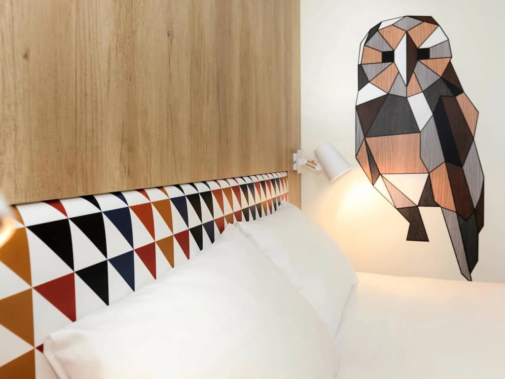 ibis Styles Caen Centre Historique - Miniature 7