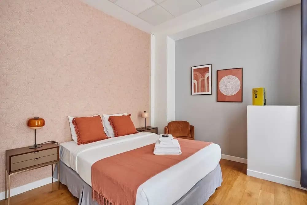 Superb Apartment 3 Bedrooms Center of Paris - Photo 2
