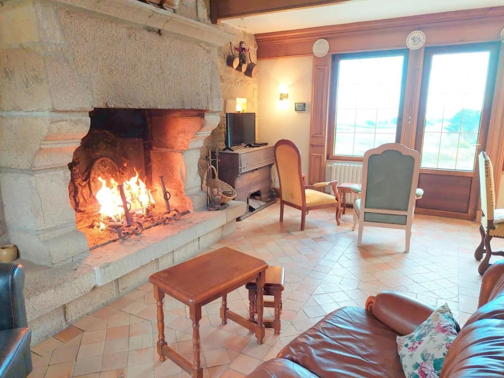 Breton granite stone house with fantastic sea views - Miniature 2