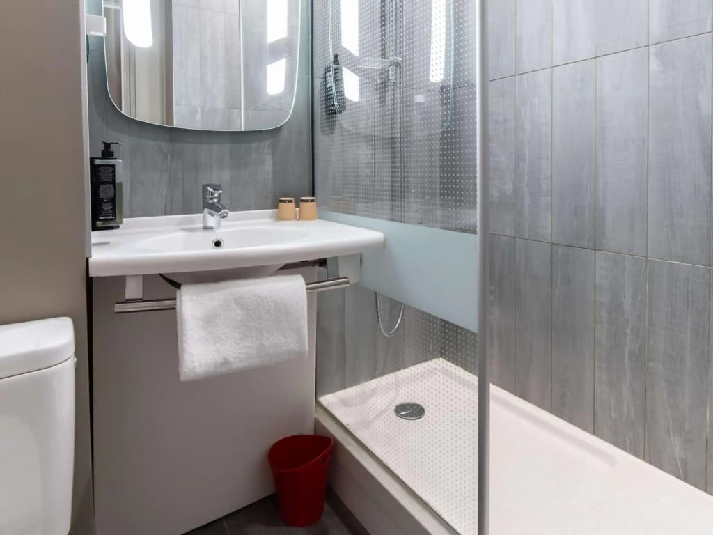 ibis Lyon Nord - Miniature 6