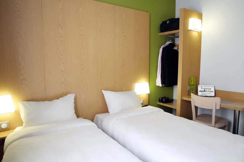 B&B HOTEL Aix-en-Provence Le Tholonet - Photo 5