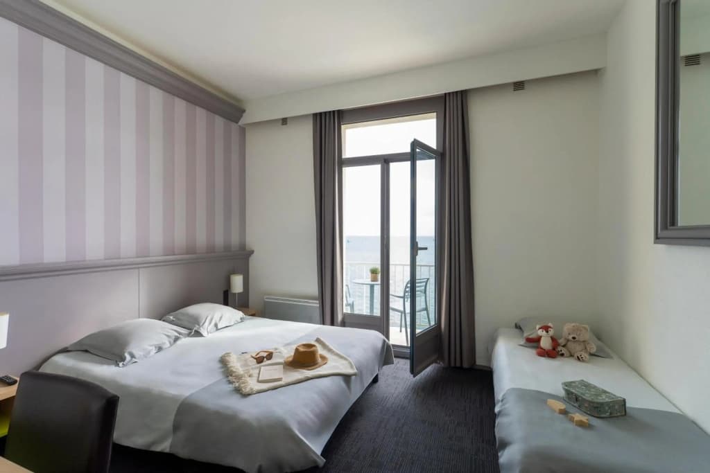 Hôtel Morgat Le Grand Hôtel De La Mer - Photo 2