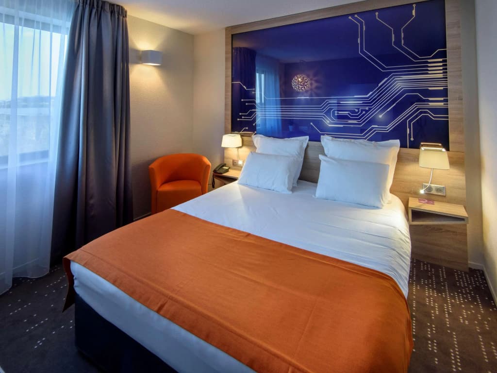 Mercure Poitiers Site du Futuroscope Hotel - Miniature 7