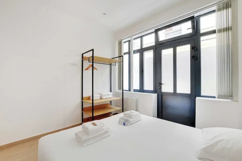 Refreshing Apartment - 2br/6p - Bastille - Photo 4