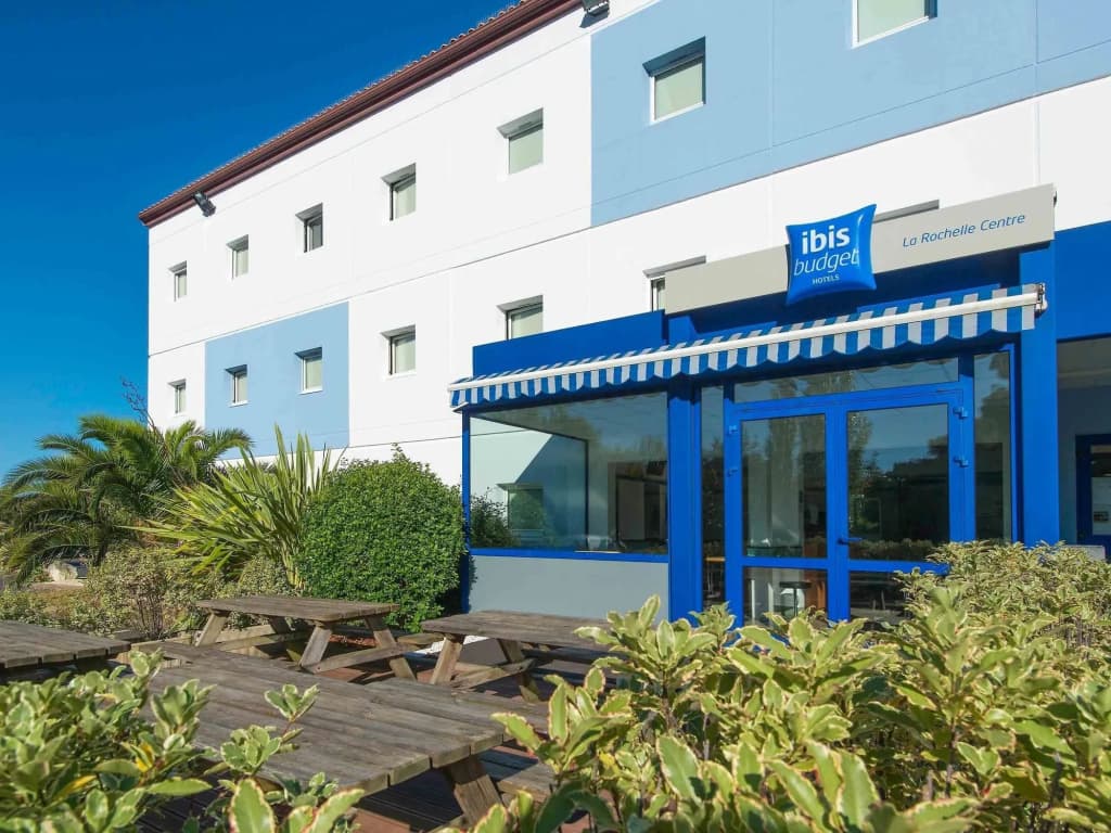 ibis Budget La Rochelle Centre Gare - Photo 1