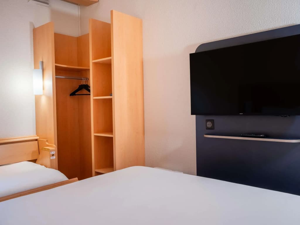 ibis Paris Pont De Suresnes - Miniature 6