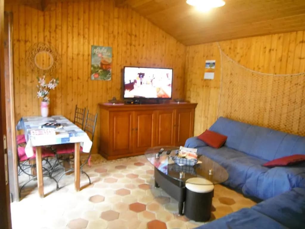 Agréable chalet de 52m2 au verdon-sur-mer - Miniature 7