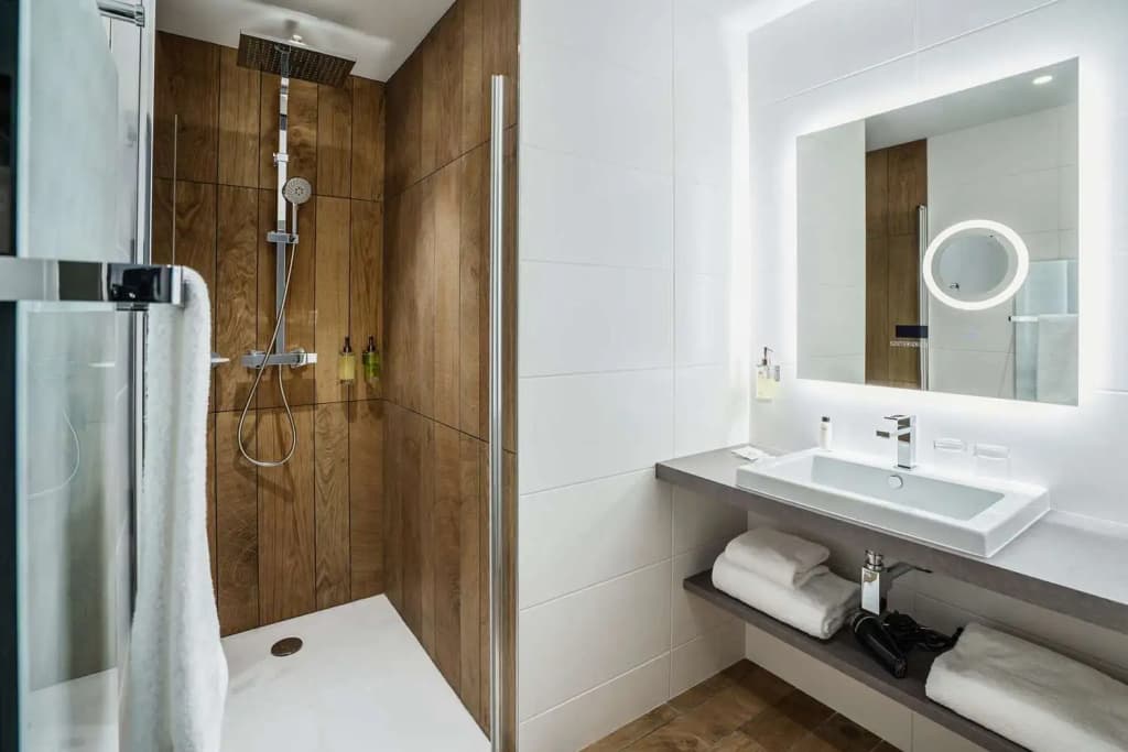 Best Western Plus Hotel De La Cite Royale - Miniature 7