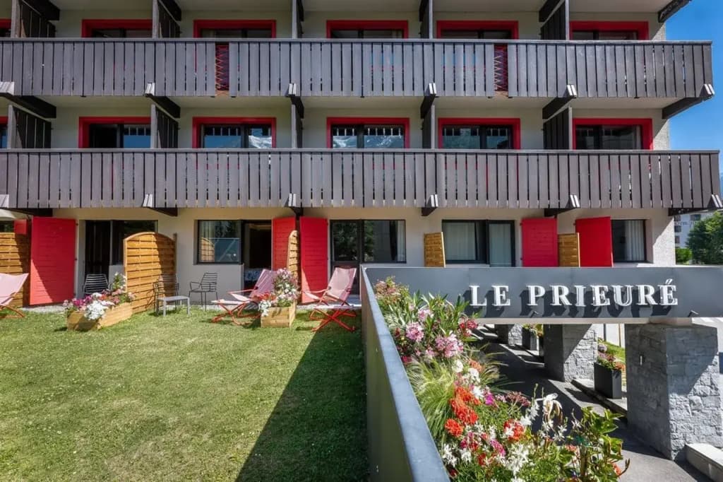 Chalet Hôtel le Prieuré & Spa - Photo 1