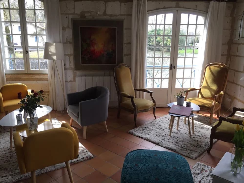 Hostellerie Les Griffons - Photo 3