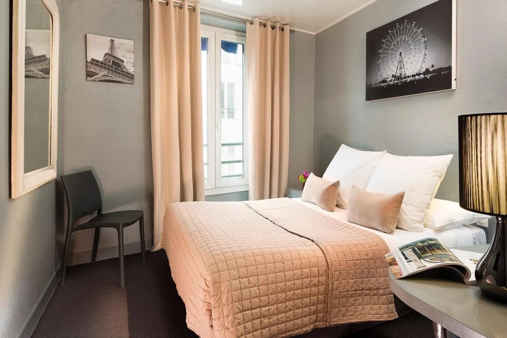 Le Petit Oberkampf Hotel & Spa - Miniature 7