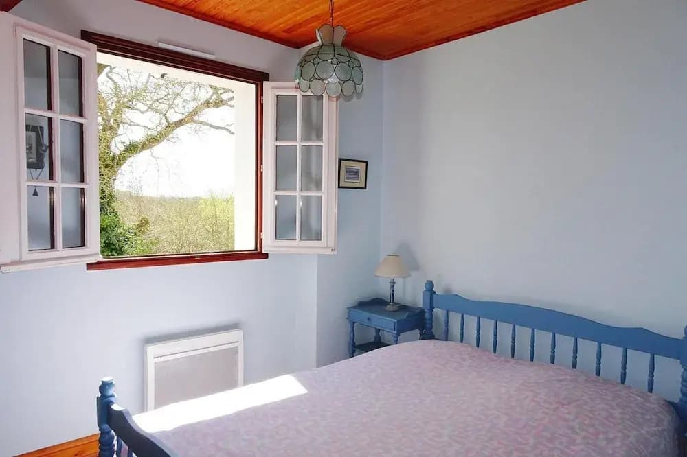 Beautiful Quiet Holiday Home, Close to the Beach - Miniature 5