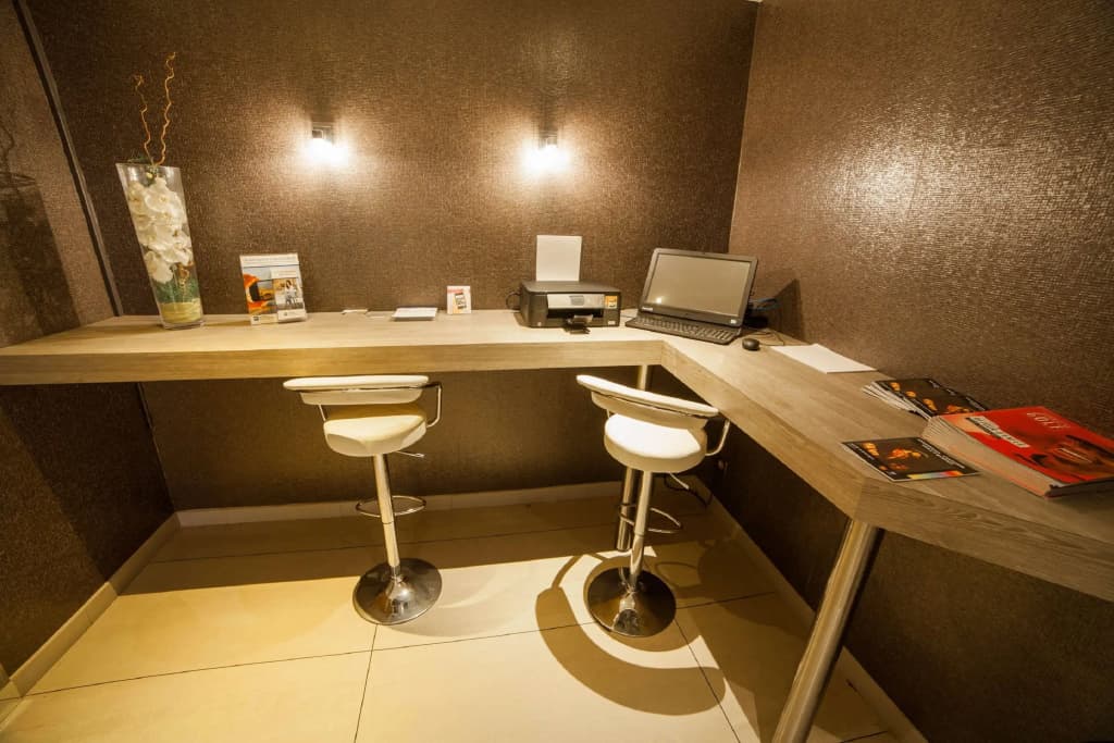 Best Western Plus Palais Des Congres - Miniature 6