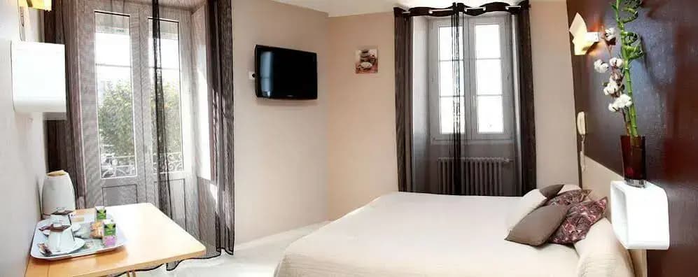 Hôtel Saint James - Photo 3