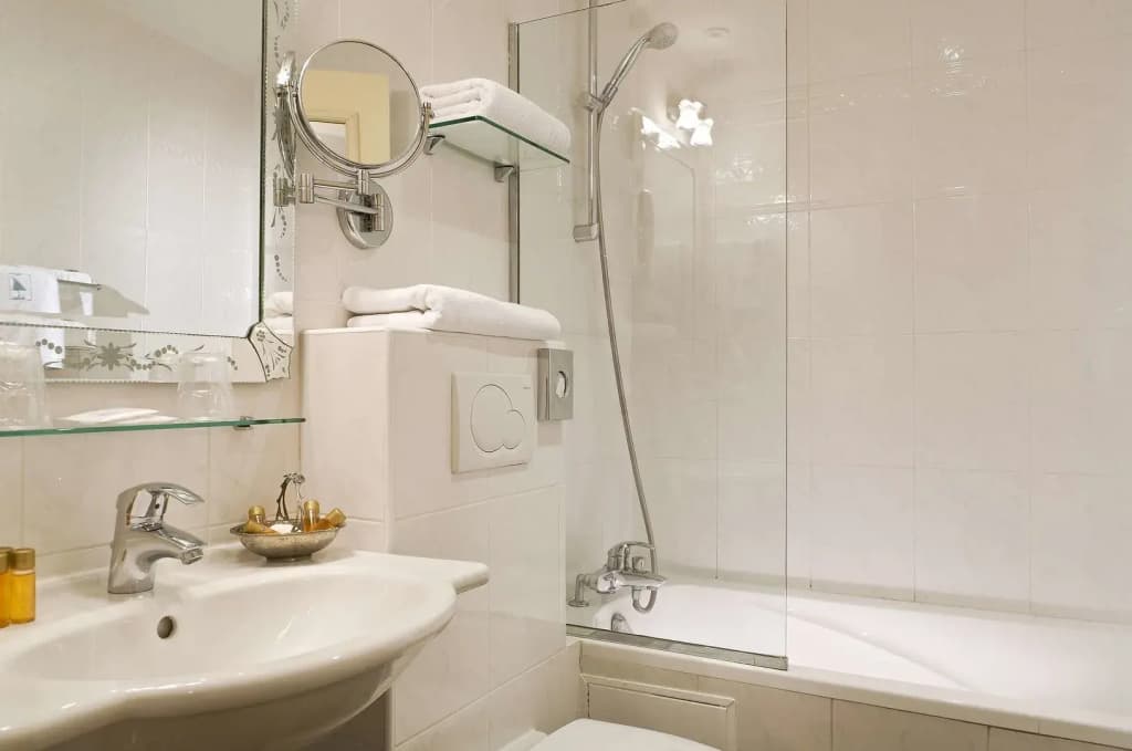 Timhotel Tour Montparnasse - Miniature 8