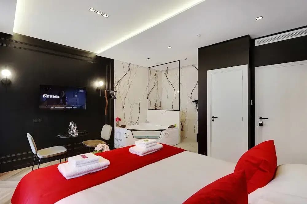 Luxurious Private Room - 2P - Les Halles - Photo 3