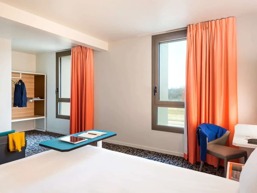 ibis Styles Versailles Guyancourt - Photo 4